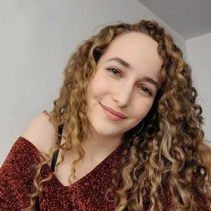 Meet your Posher, Inbar